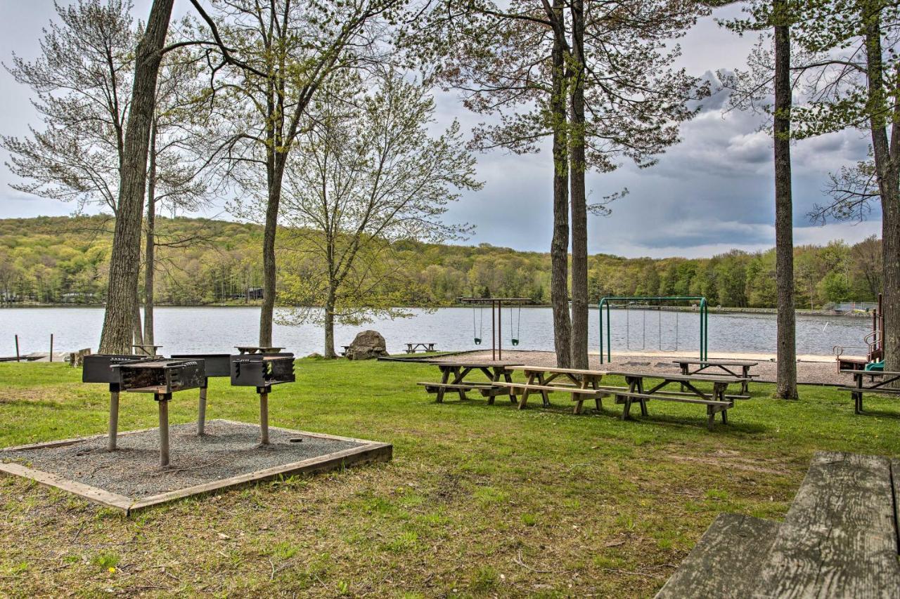 Pocono Lake Poconos Vacation Home Walk To Locust Lake! מראה חיצוני תמונה
